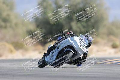 media/Nov-01-2025-CVMA (Sat) [[fc0f7531b8]]/Race 4-500-400-350 Supersport/